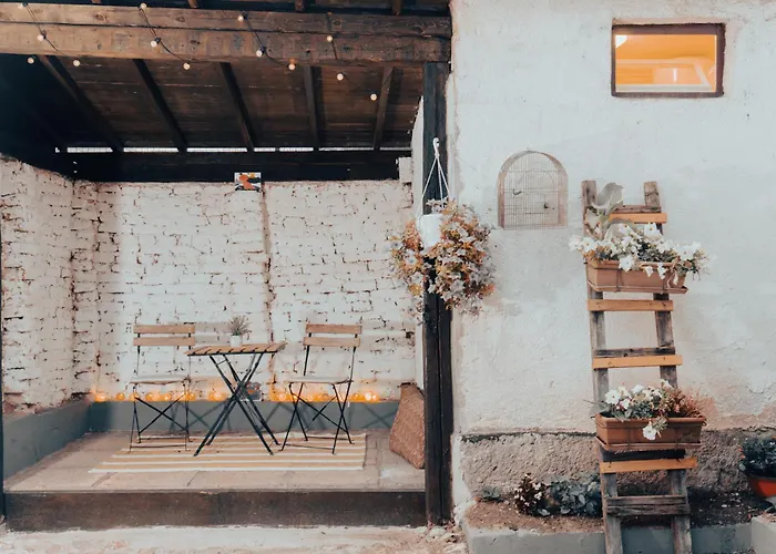 Vikendica House Ashik